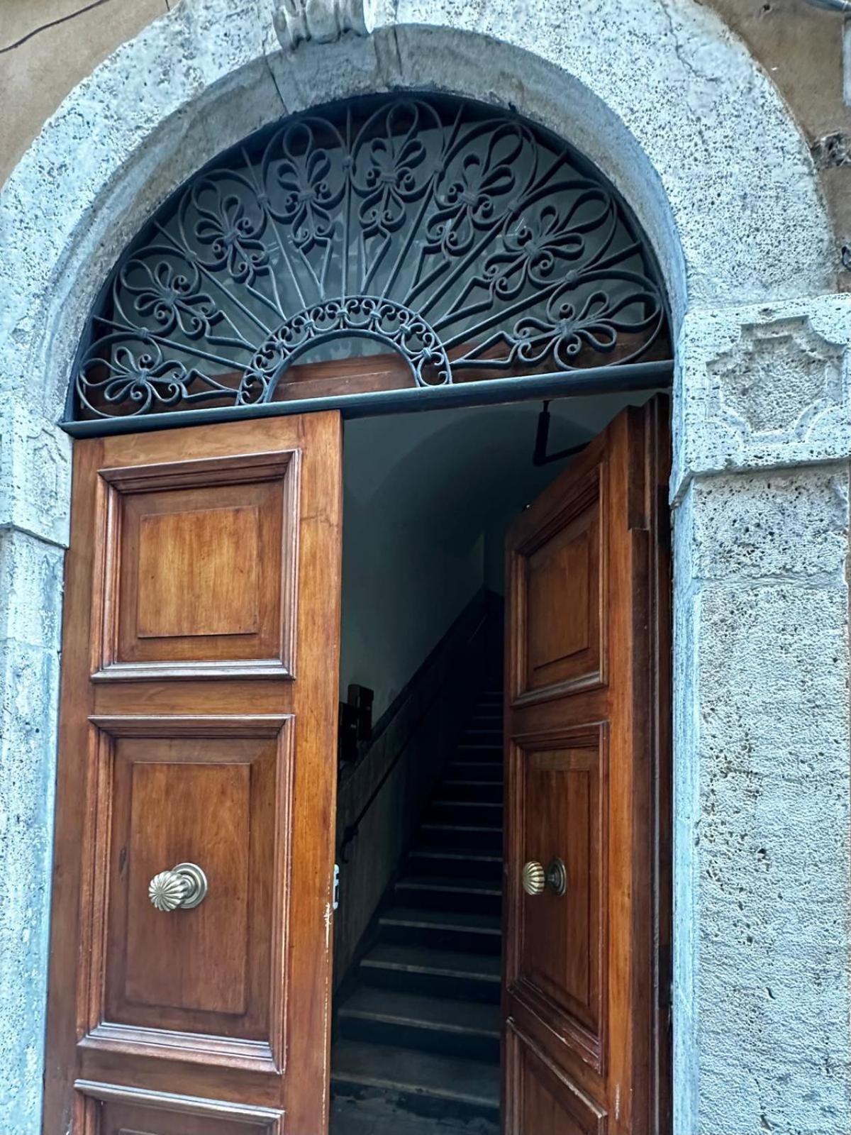 Easy - Piazza Del Popolo Ascoli Piceno